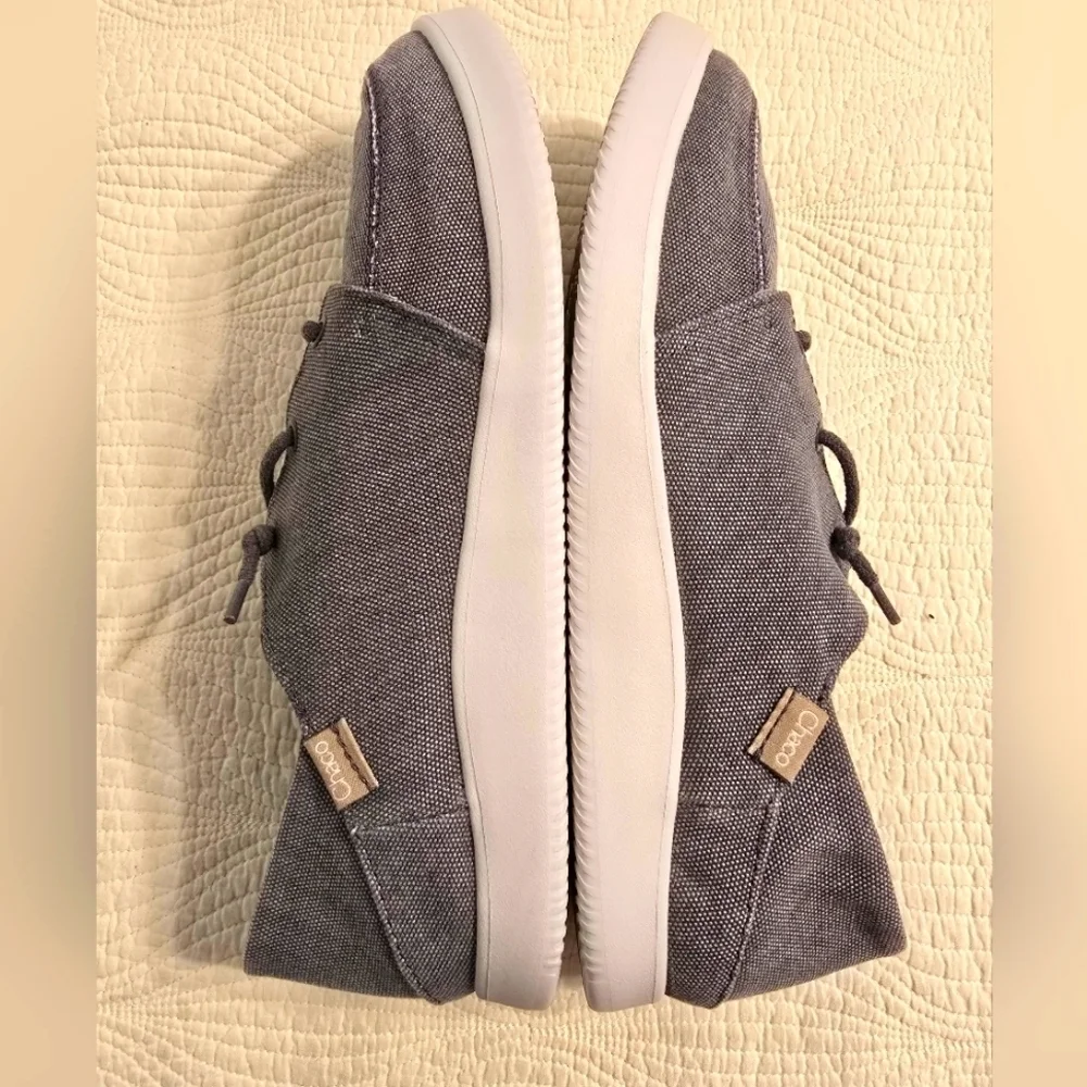 Chaco new box
